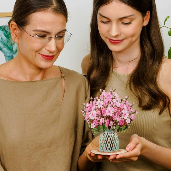 🌹3D Pop Up Flower Bouquet Greeting Card